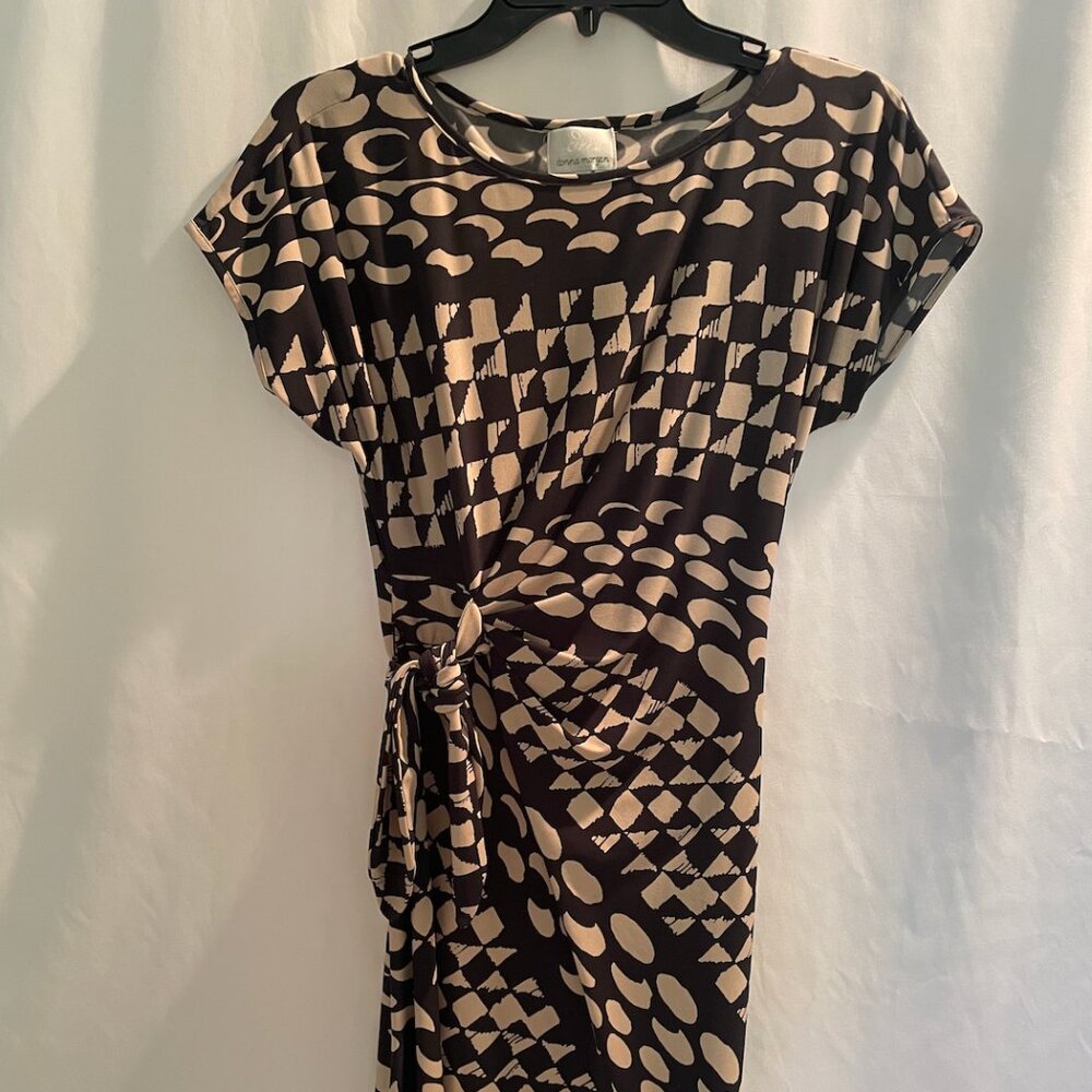 Donna Morgan Print Navy and Cream Faux Wrap Dress - Size 2